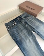 Джинсы Burberry 10224 — изображение 2