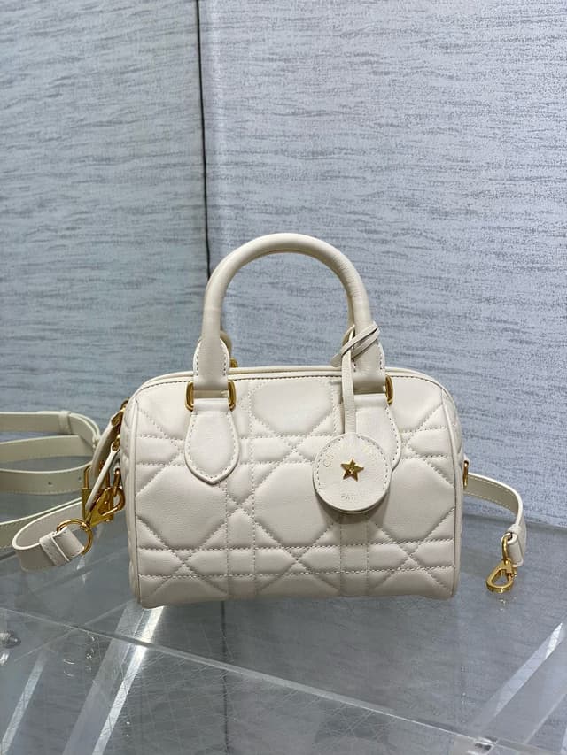 image Сумка Dior Groove 20 13360 — изображение 1