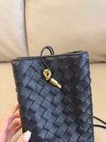 Сумка Bottega Veneta Andiamo Phone Pouch 13402 — изображение 3