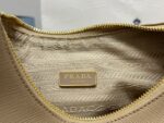 Сумка Prada Re-edition 2005 Saffiano 13833 — изображение 10