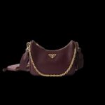 Сумка Prada Re-edition 2005 Saffiano 13836