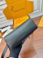 Сумка Louis Vuitton Pulse Messenger 15045 — изображение 5