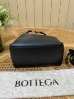 Сумка Bottega Veneta Andiamo Bucket 14130 — изображение 6