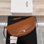 Сумка Celine Soft Triomphe Halfmoon 14446 — изображение 5
