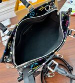 Сумка Louis Vuitton LV x TM OnTheGo East West 15043 — изображение 8