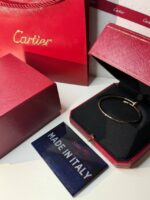 Браслет Cartier Just Un Clou 15318