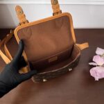 Сумка Louis Vuitton Satchel Wearable Wallet 14070 — изображение 3