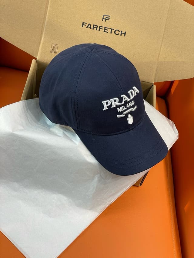 image Кепка Prada 16107 — изображение 1
