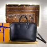 Портфель Louis Vuitton 13049