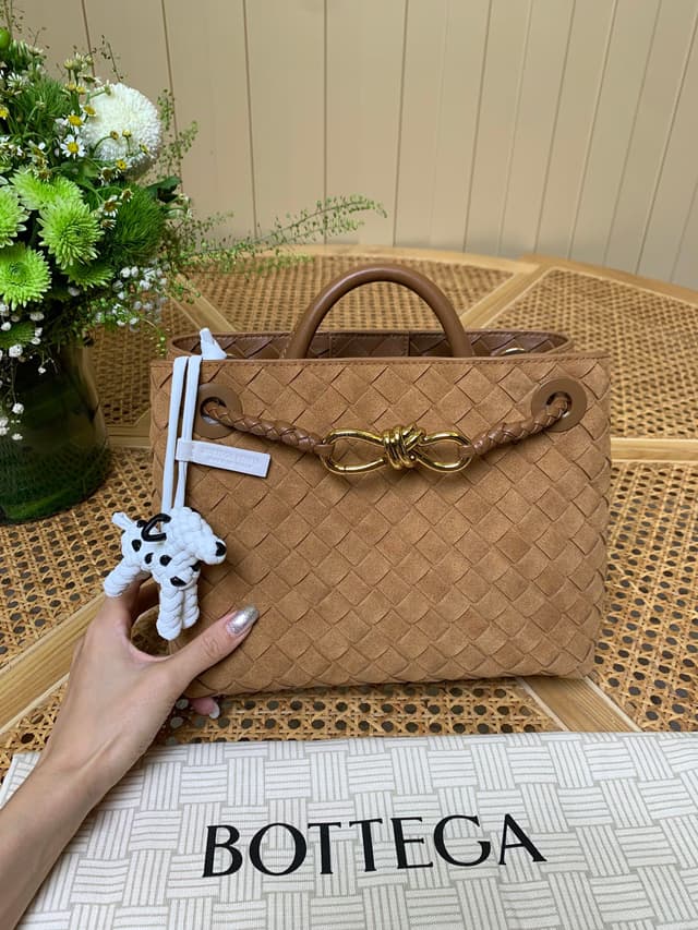 image Сумка Bottega Veneta Andiamo 13388 — изображение 1